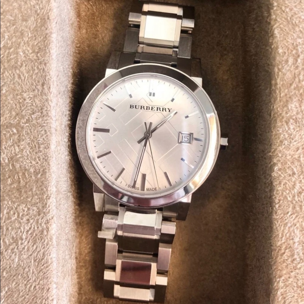 Burberry unisex watch